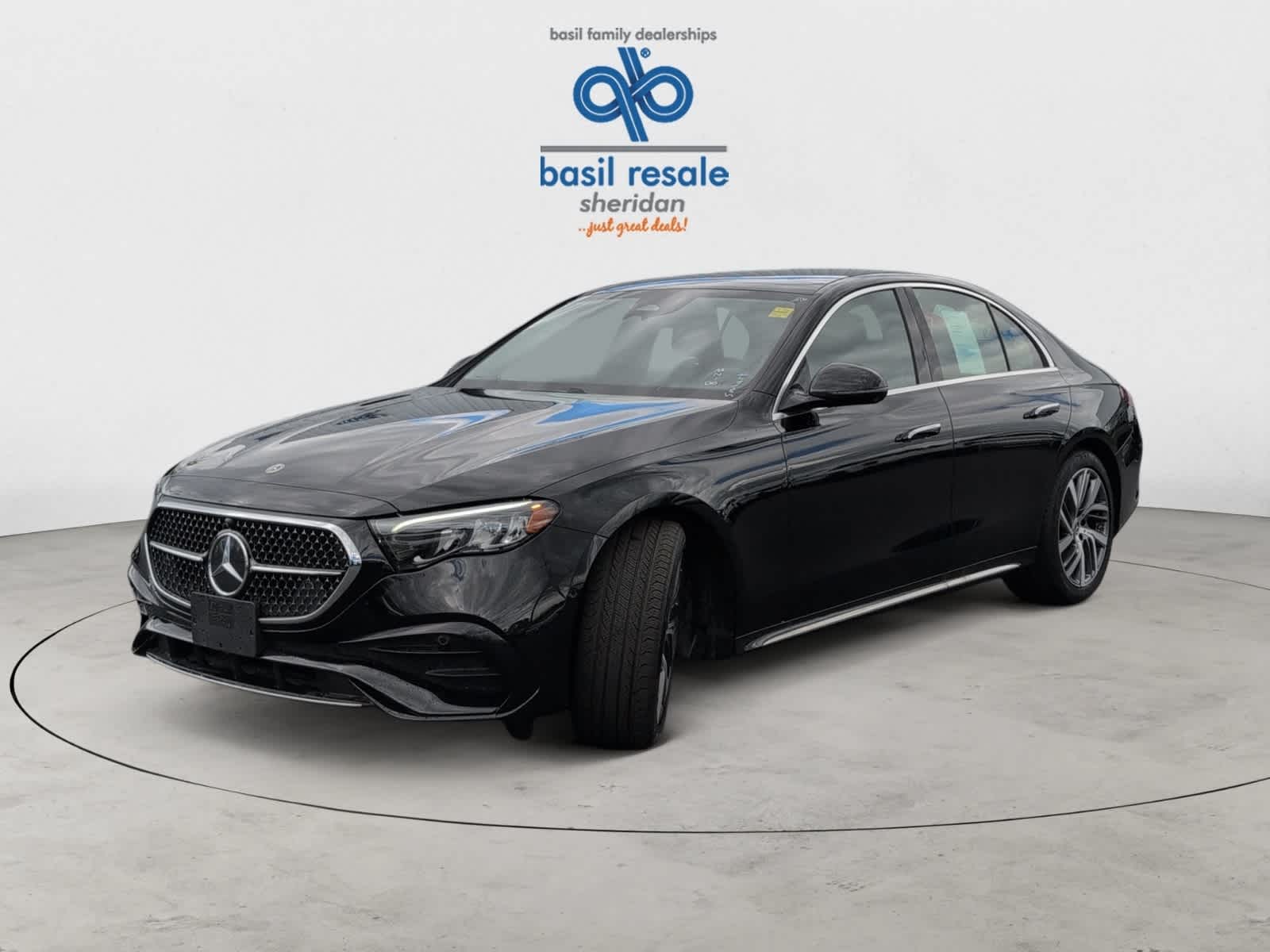 2025 Mercedes Benz E 350 4MATIC Sedan photo 2