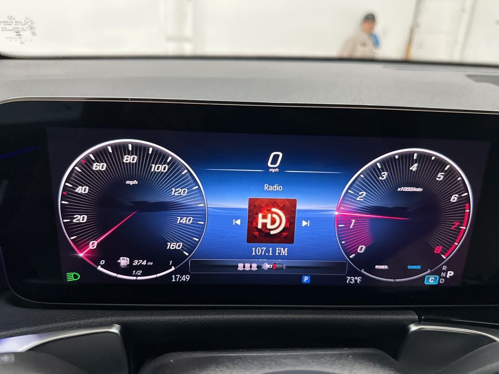 2026 Mercedes Benz GLB 250 4MATIC photo 12