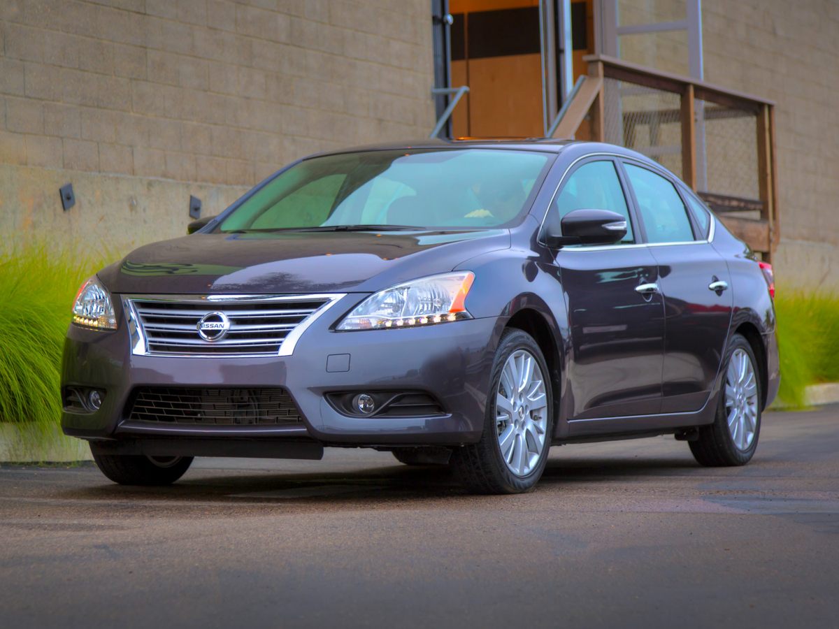 2013 Nissan Sentra SV's photo