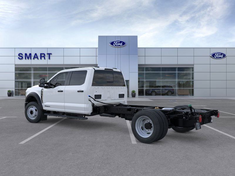 2026 Ford F-450 photo 5