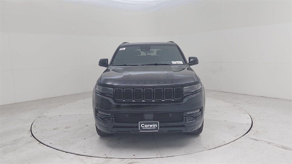 2025 Jeep Wagoneer L Series II photo 6