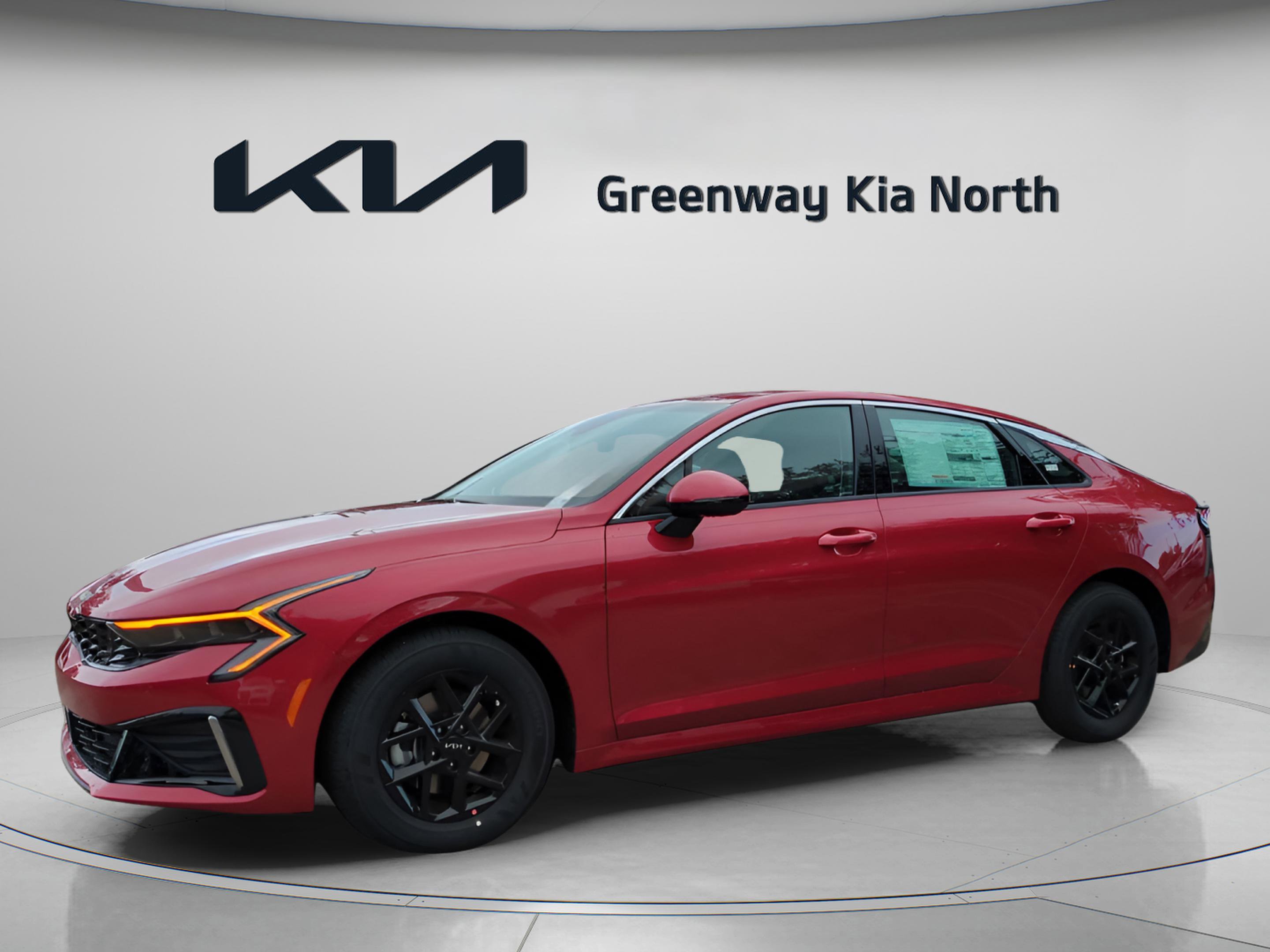 2025 Kia K5 LXS photo 4