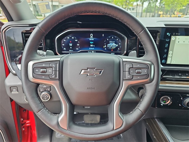 2023 Chevrolet Silverado 1500 RST photo 3