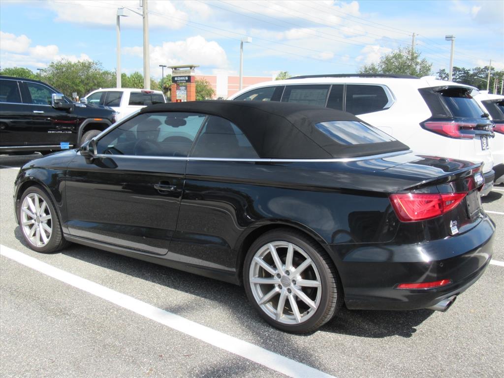 2015 Audi A3 1.8T Premium Plus photo 3