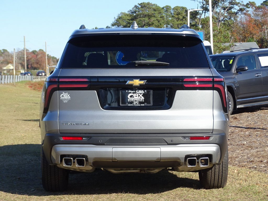 2025 Chevrolet Traverse 1LT photo 4