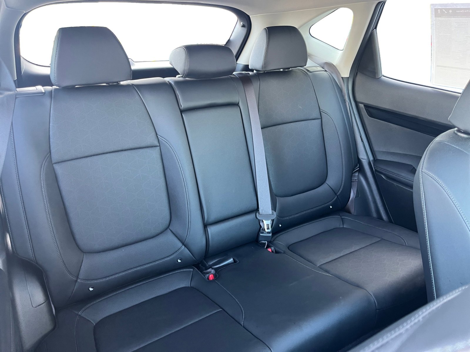 2024 Kia Seltos EX photo 30