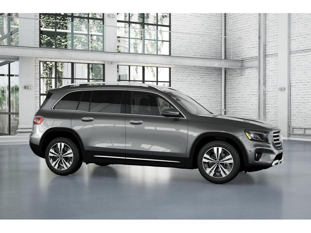 2025 Mercedes Benz GLB 250 4MATIC photo 14