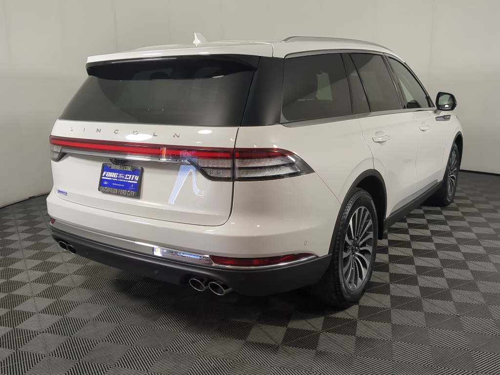 2024 Lincoln Aviator Reserve photo 9