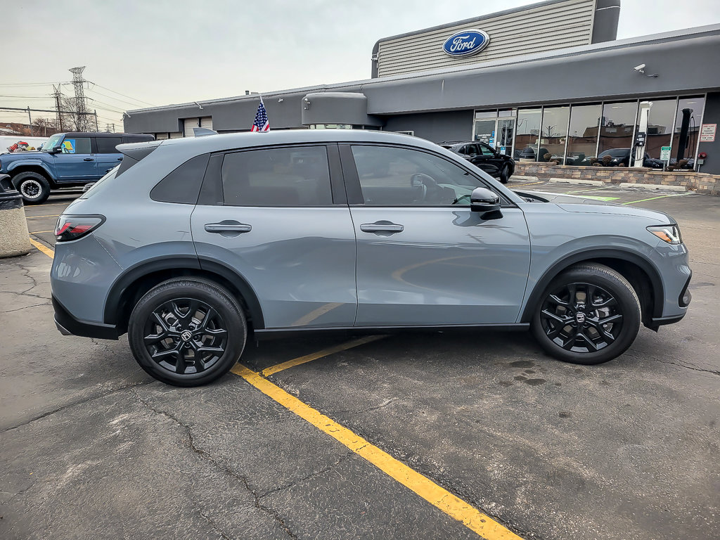 2025 HONDA HR-V - Image 8