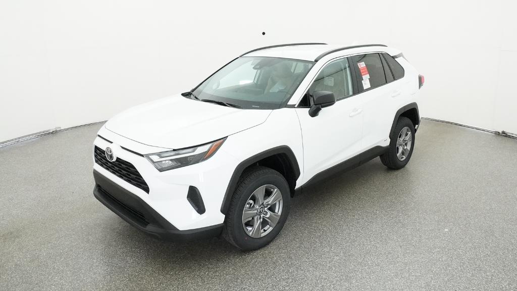 2025 Toyota RAV4 LE's photo
