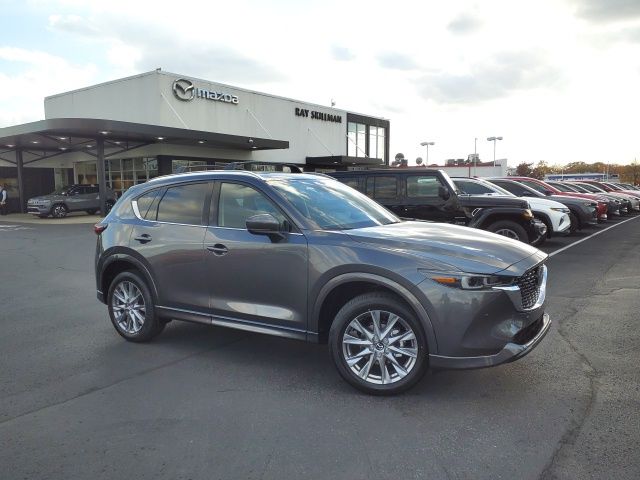 2025 Mazda CX-5 S Premium Plus package's photo