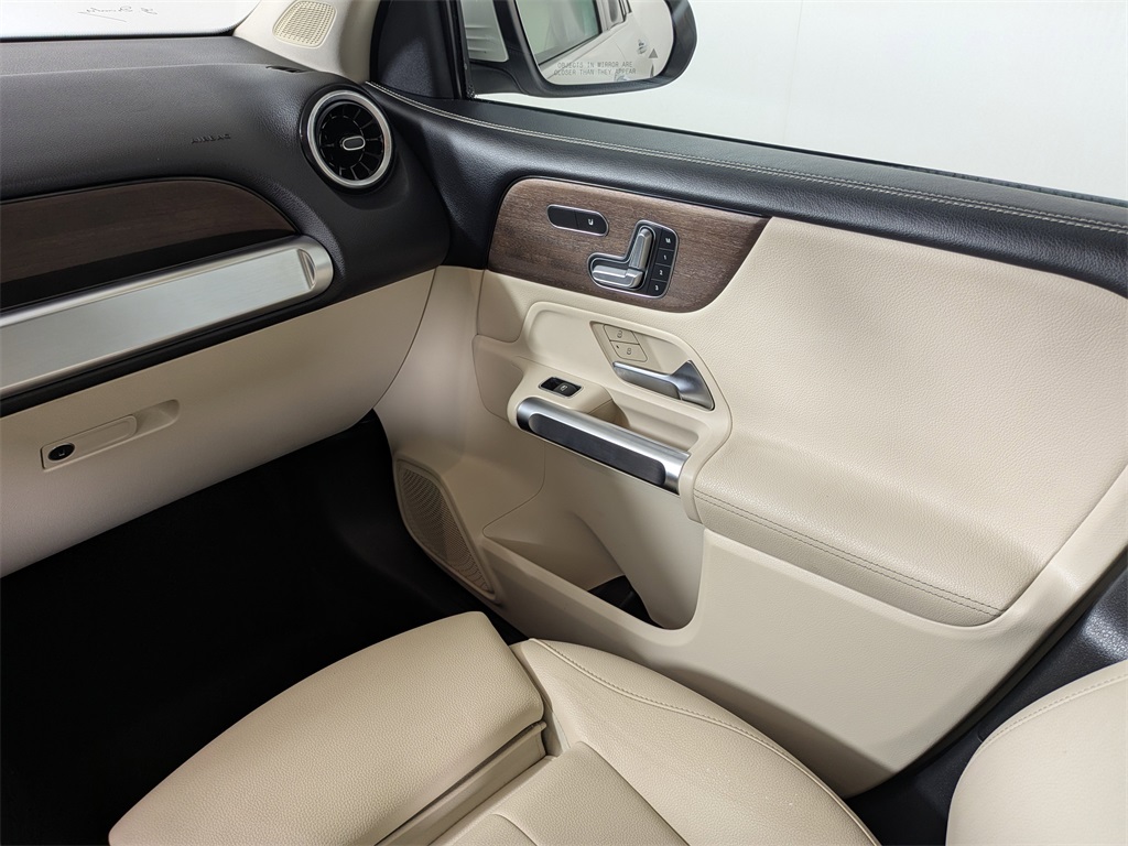 2020 Mercedes Benz GLB 250 4MATIC photo 15