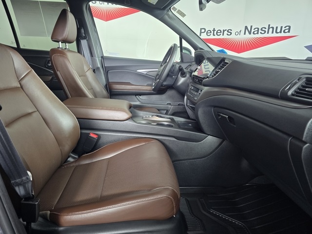 2024 Honda Ridgeline RTL photo 2