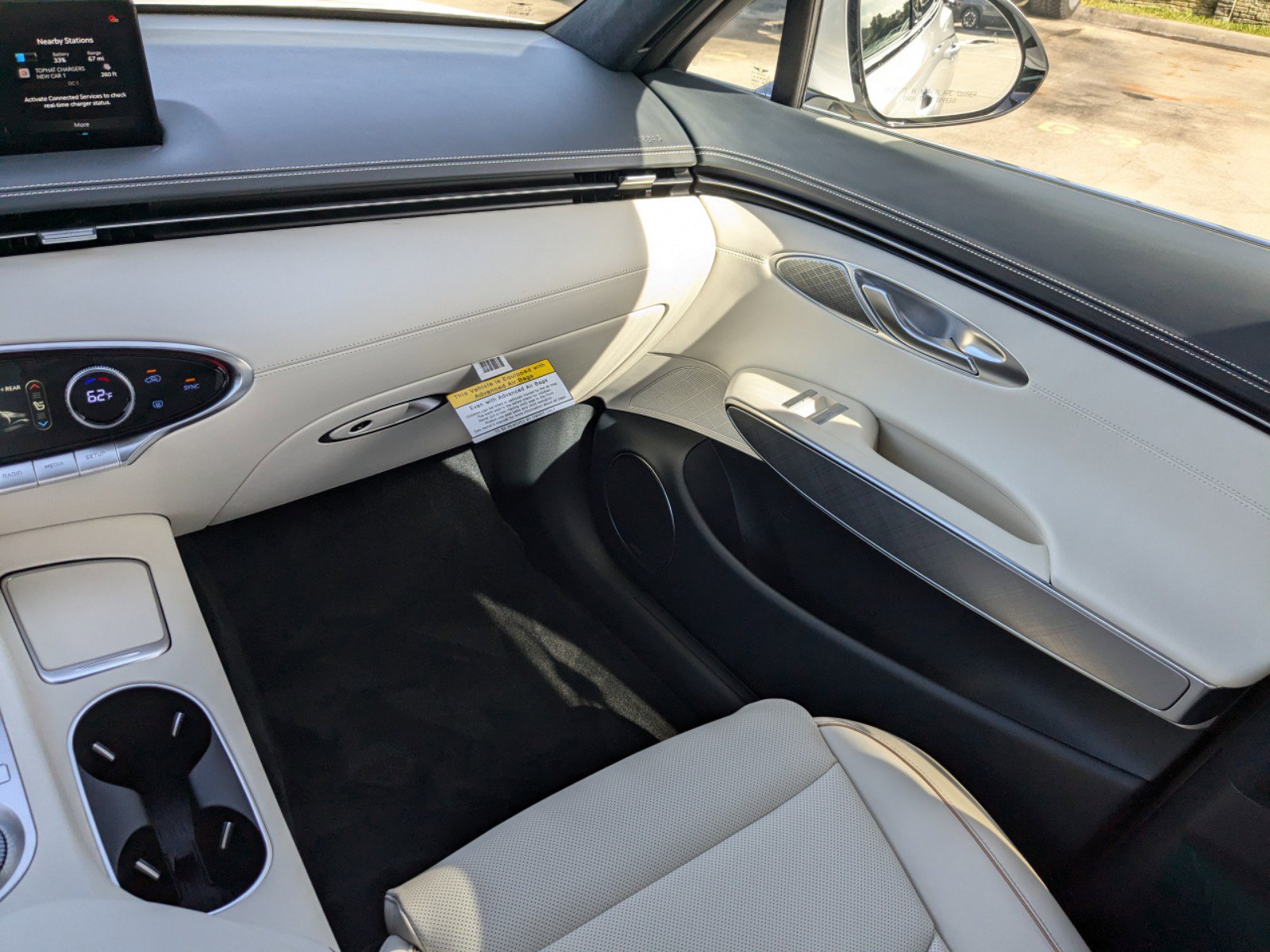 2025 Genesis Electrified GV70 Prestige photo 12