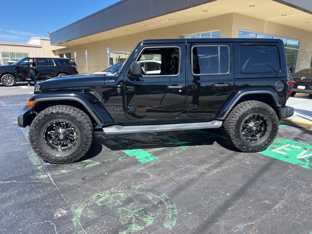 2021 Jeep Wrangler Unlimited Sahara Altitude photo 2