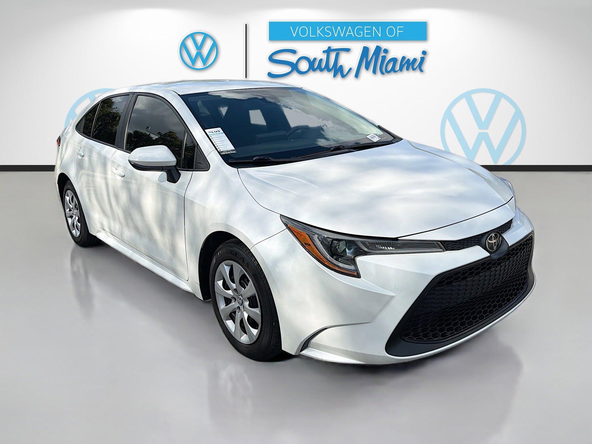 2022 Toyota Corolla LE's photo