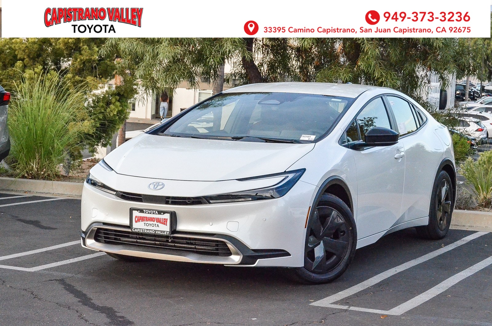 2026 Toyota Prius SE's photo