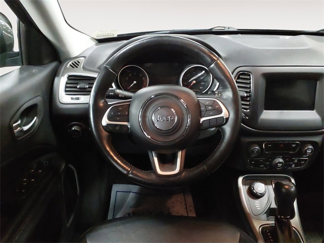 2018 Jeep Compass Latitude photo 11