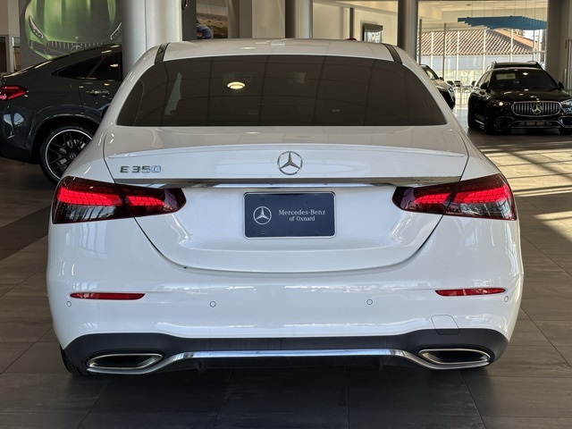 2022 Mercedes Benz E 350 photo 4