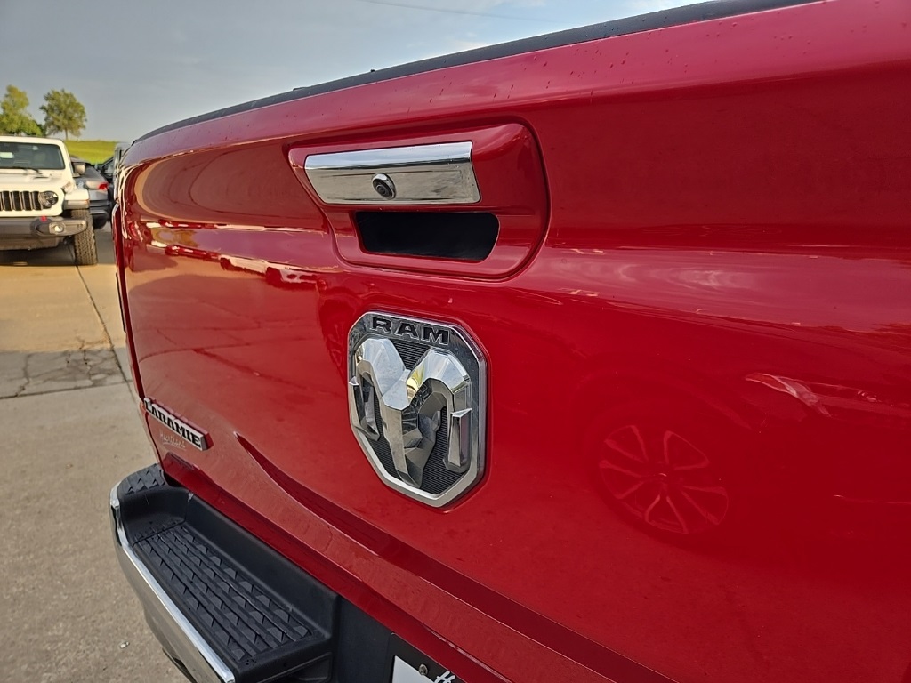 2020 Ram 1500 Laramie photo 23