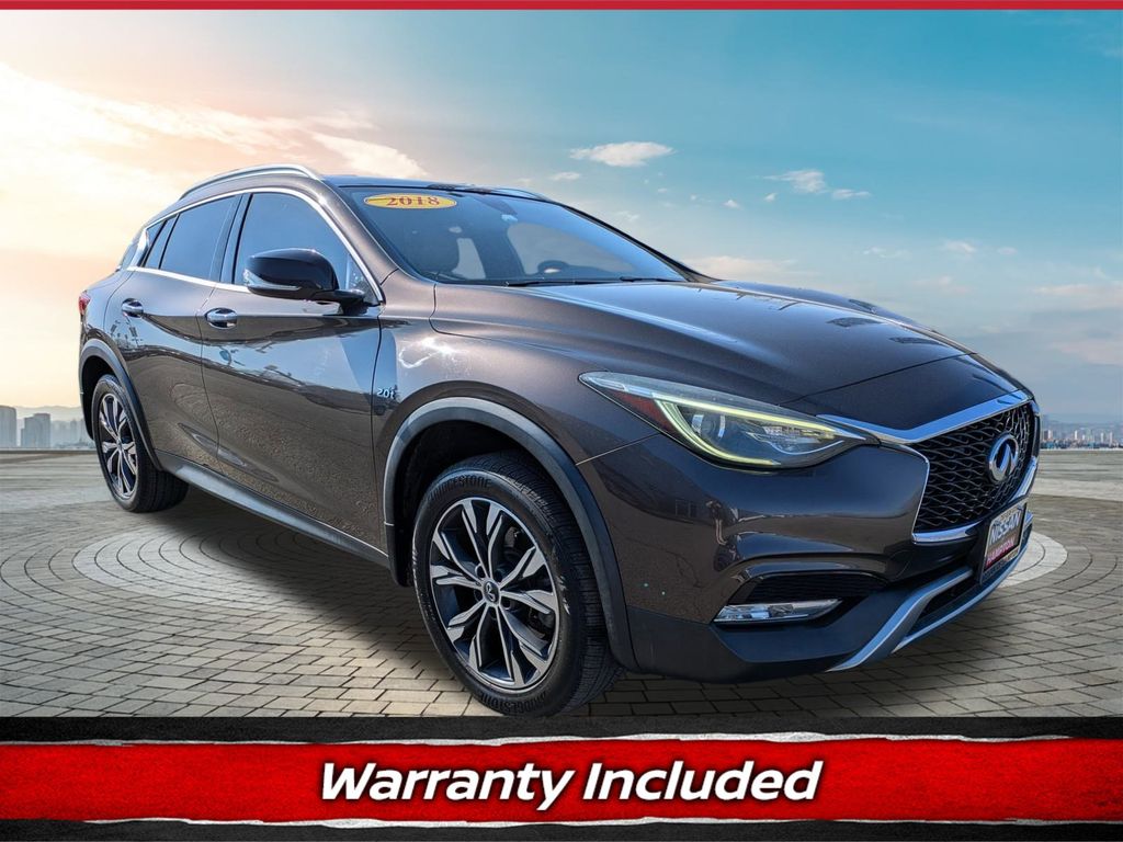 2018 INFINITI QX30 Premium