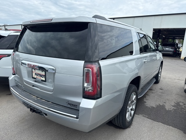 Used 2020 Silver GMC Denali image 6