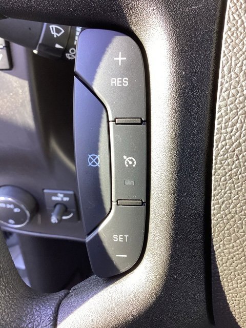 2024 Chevrolet Express Cargo 2500 photo 4