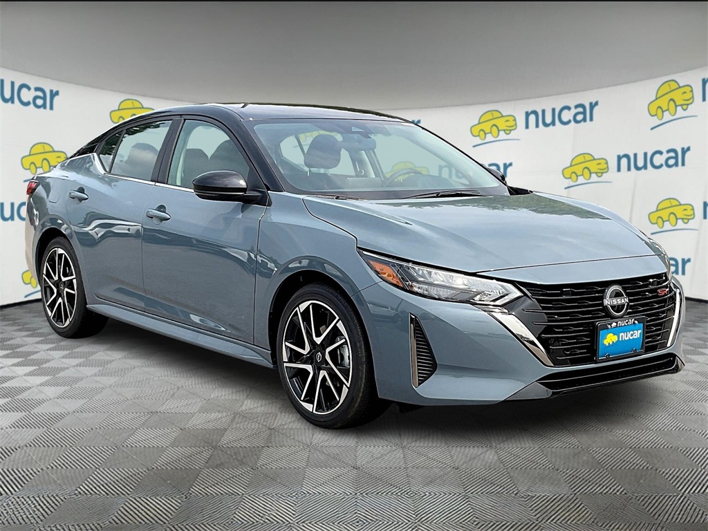 2025 Nissan Sentra SR's photo