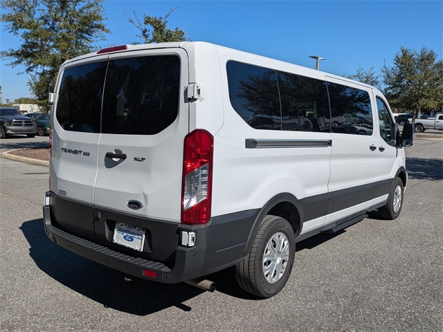 2023 Ford Transit photo 3