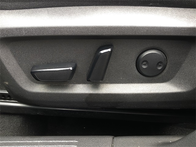 2021 Nissan Rogue SV photo 24