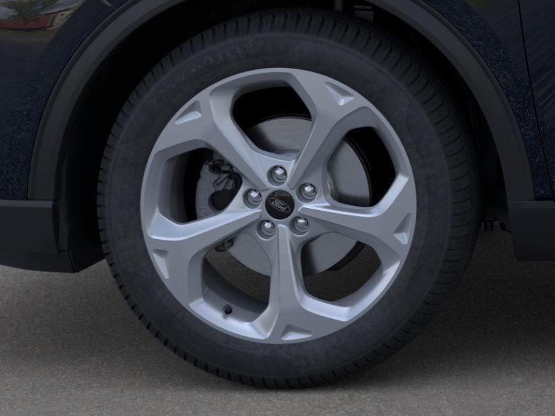 2026 Ford Escape ST-Line photo 16