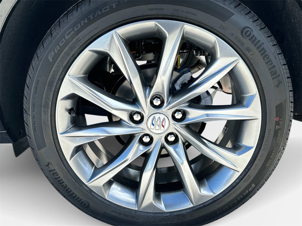 2026 Buick Encore GX Avenir photo 7