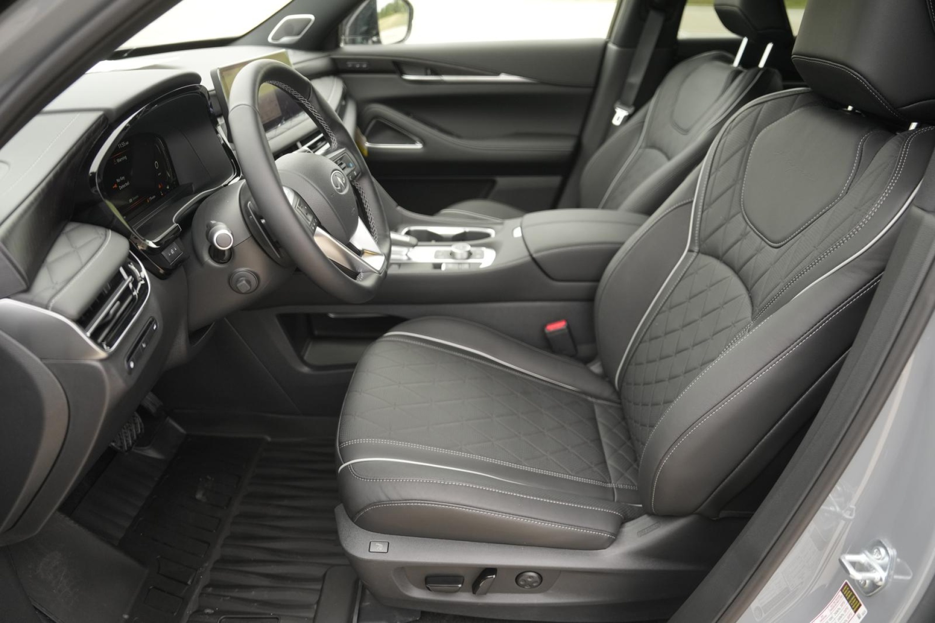 2025 Infiniti QX60 Autograph AWD photo 7