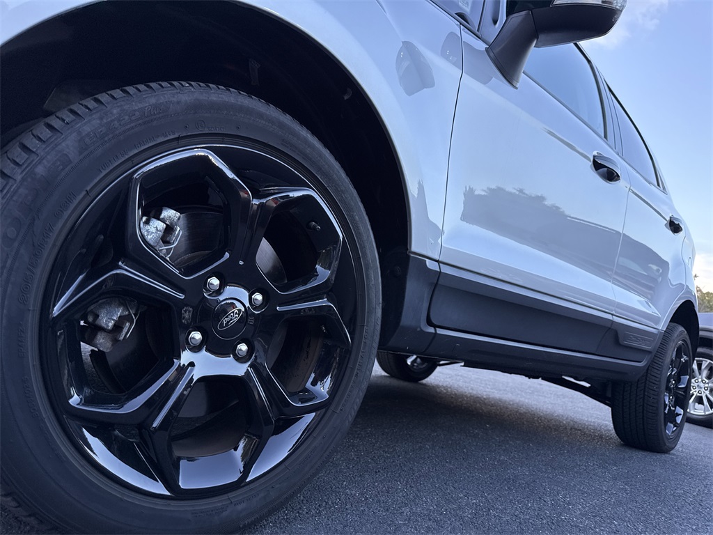 2022 Ford EcoSport SES photo 11