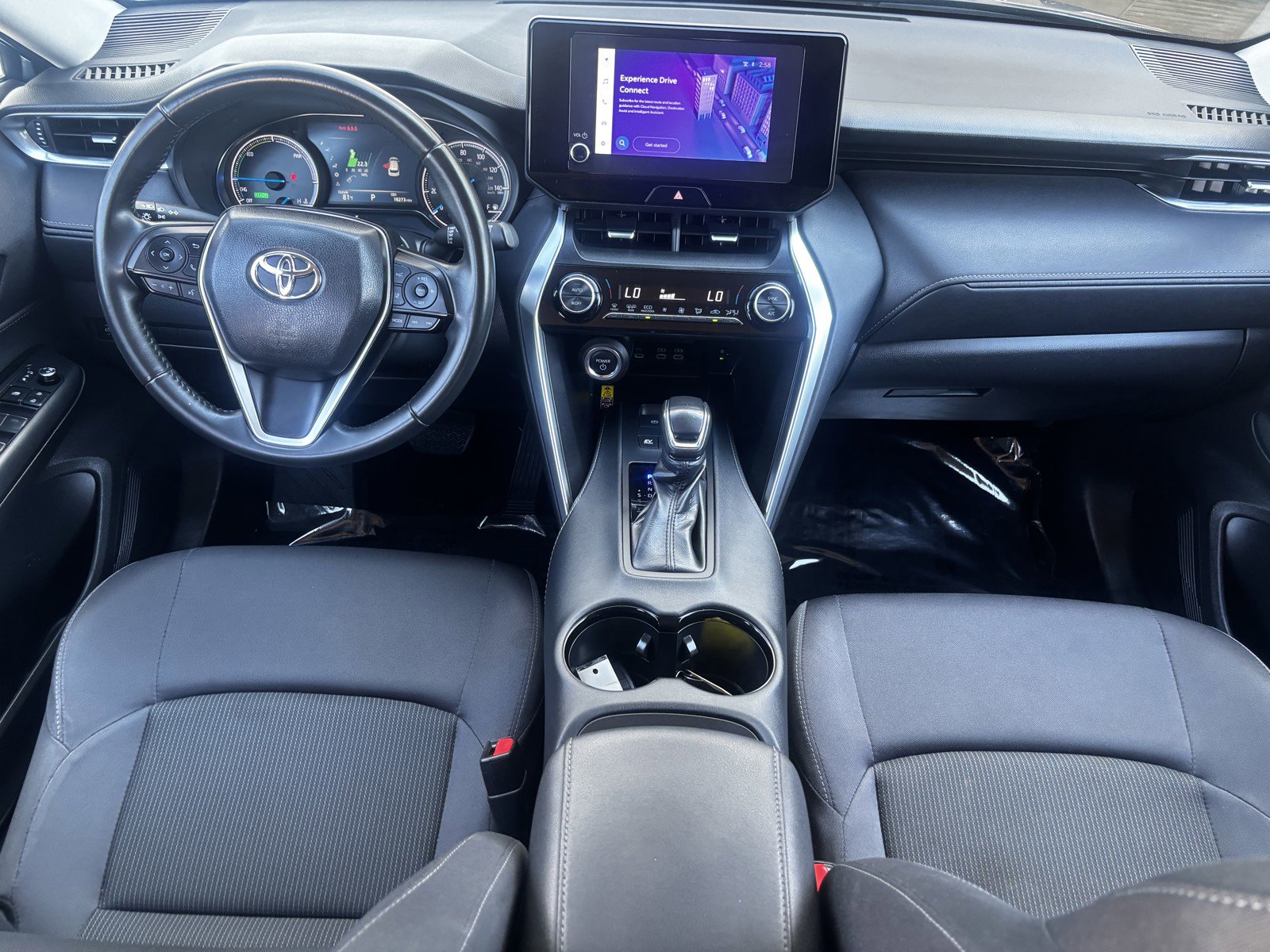 2024 Toyota Venza LE photo 20