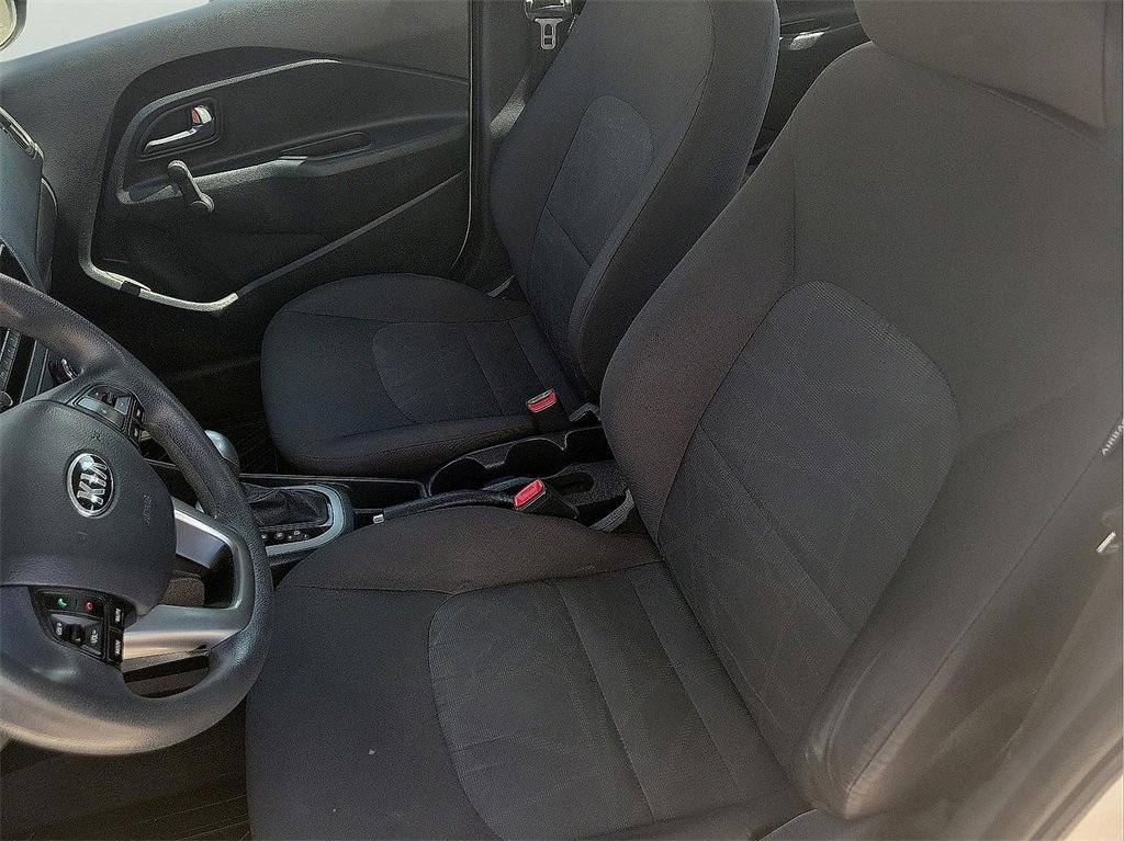 2017 Kia Rio LX photo 13