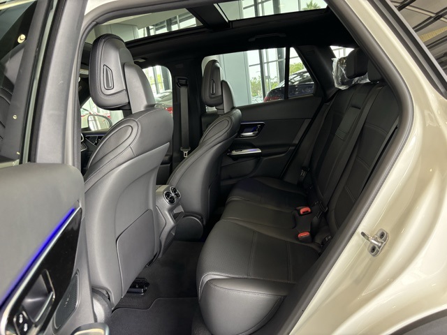 2026 Mercedes Benz GLC 350e 4MATIC photo 19