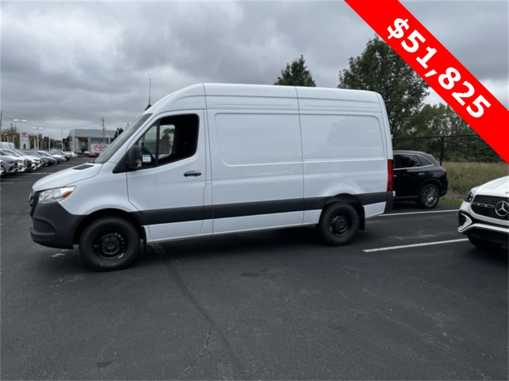 2025 Mercedes-Benz Sprinter Cargo Van Base's photo