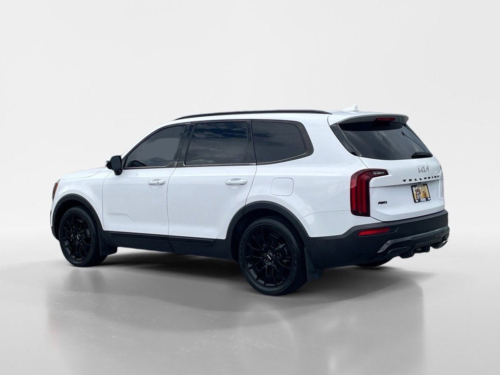 2022 Kia Telluride SX photo 2
