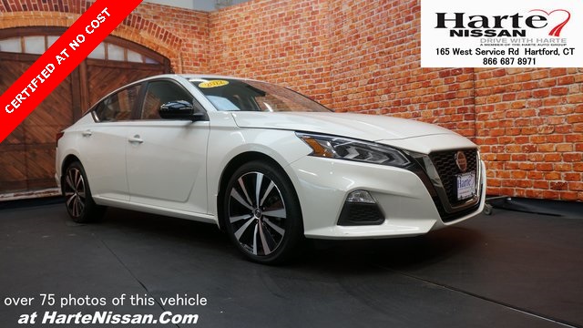 2022 Nissan Altima SR