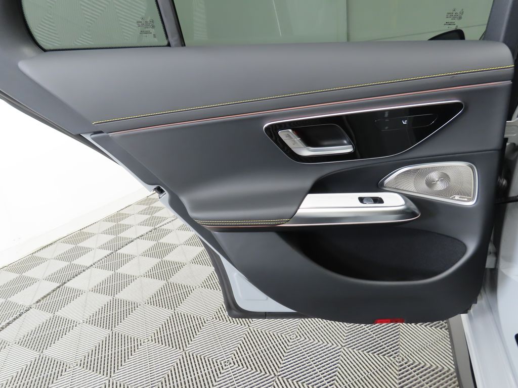 2026 Mercedes Benz E 4MATIC Wagon photo 25
