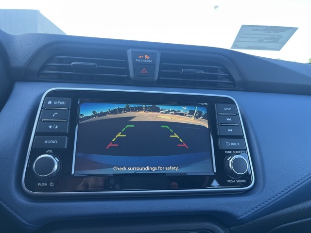 2025 Nissan Versa SV photo 13