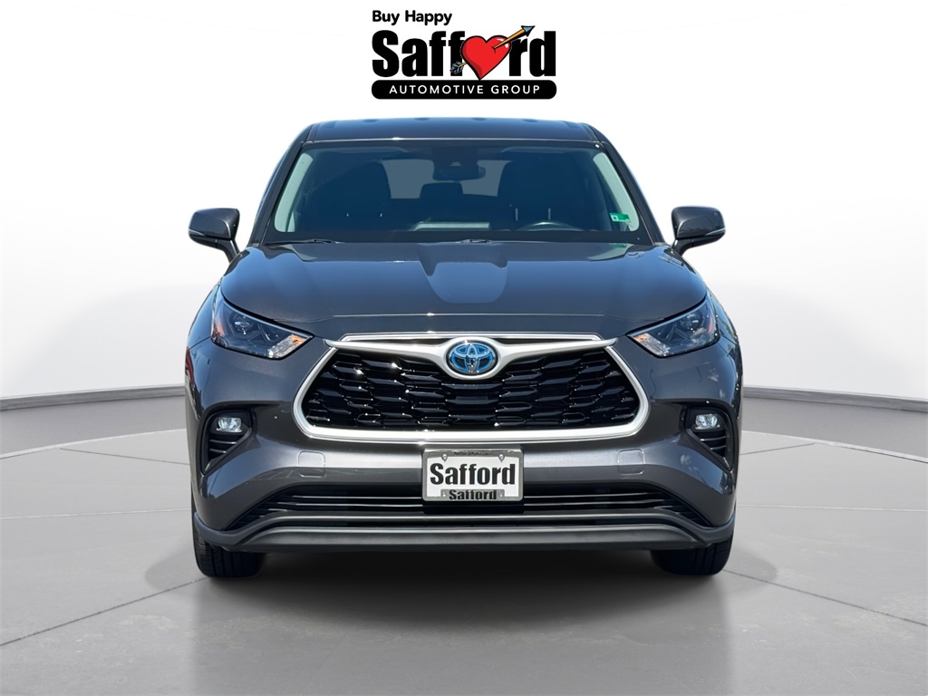 2023 Toyota Highlander Hybrid LE photo 4
