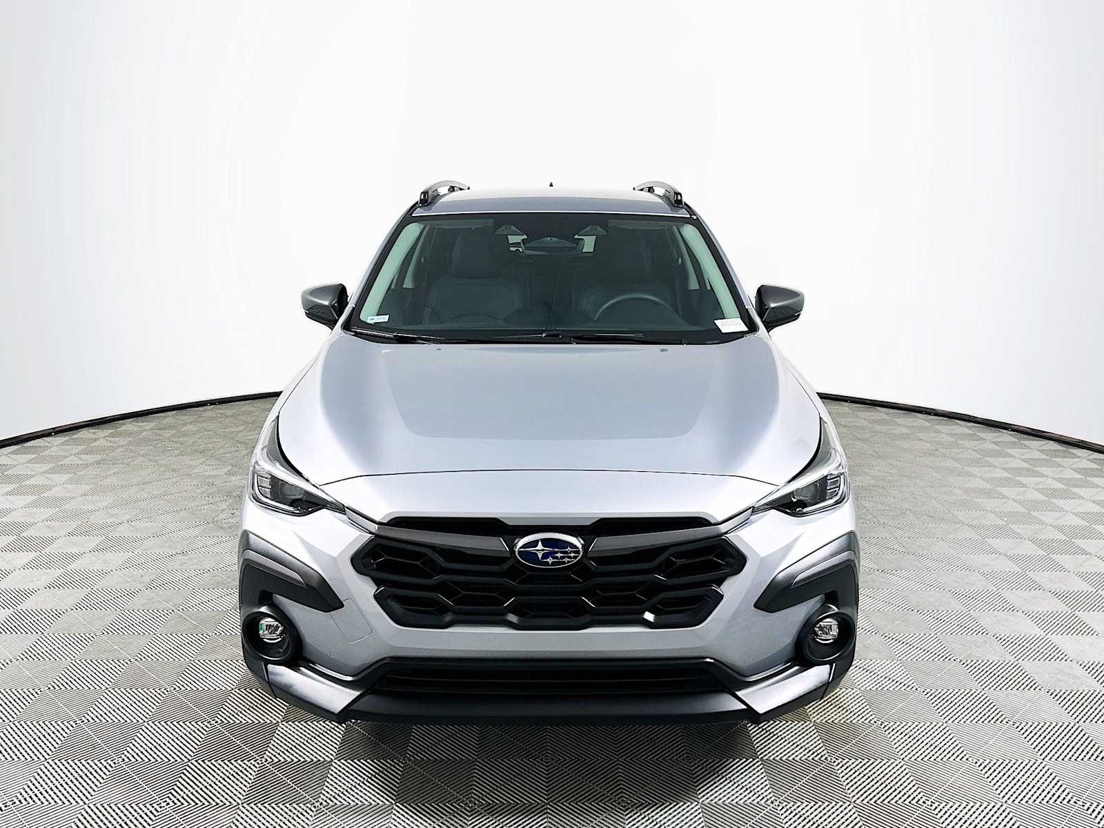 2025 Subaru Crosstrek Limited photo 2