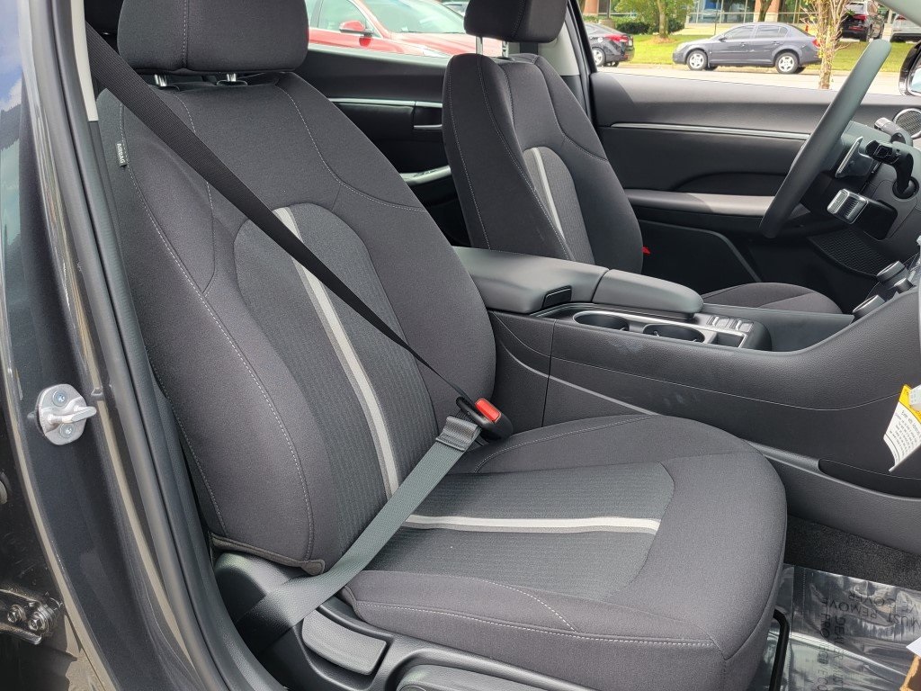 2025 Hyundai Sonata SEL photo 11