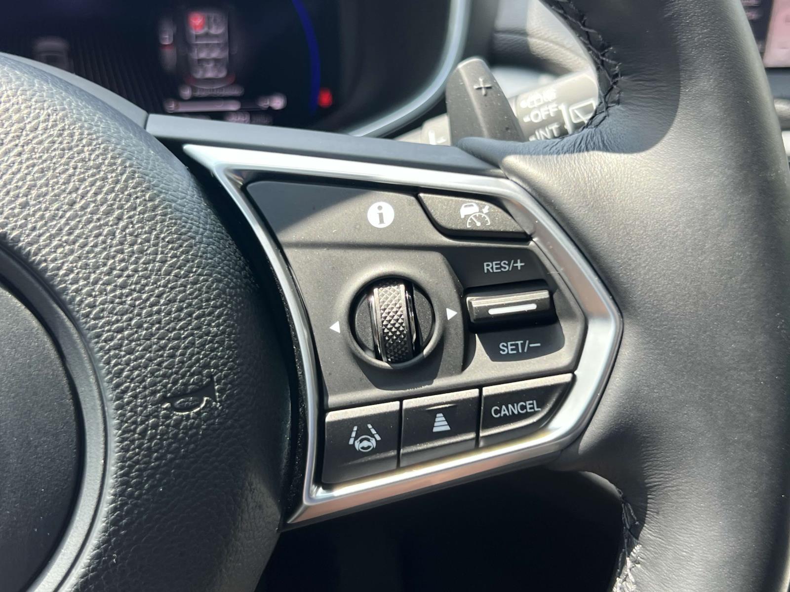2025 Acura MDX SH-AWD photo 21
