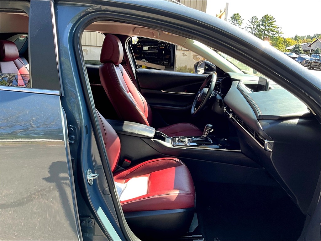 2024 Mazda CX-30 2.5 S Carbon photo 14