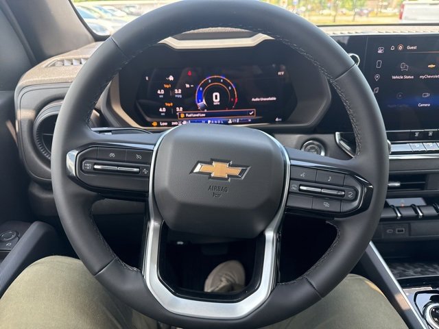 2025 Chevrolet Colorado LT photo 22