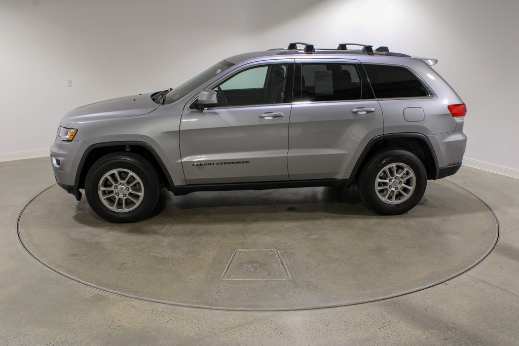 2019 Jeep Grand Cherokee Laredo E photo 2
