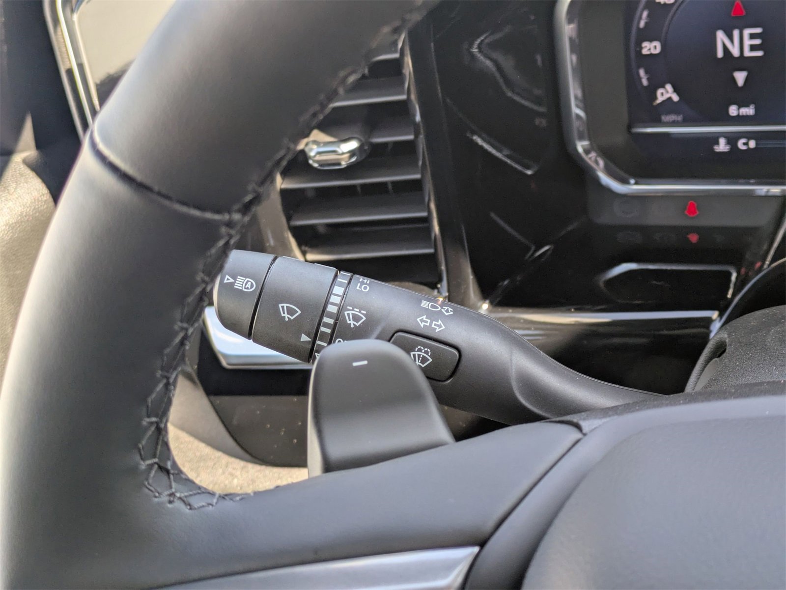 2025 Chevrolet Silverado 1500 photo 25